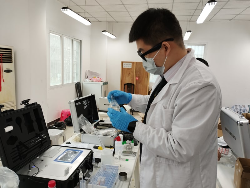 重慶市煙草公司酉陽(yáng)分公司購(gòu)買10臺(tái)測(cè)土施肥儀器